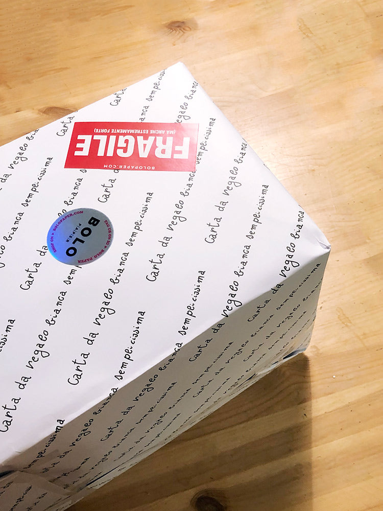 Carta da regalo bianca semplicissima