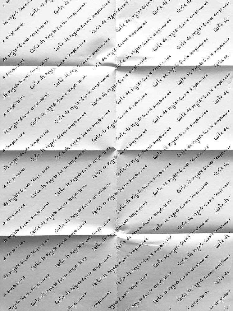 Carta da regalo bianca semplicissima