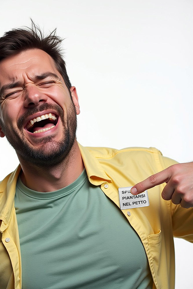 SPILLA DA PIANTARSI NEL PETTO