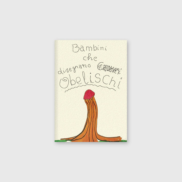 Bambini che disegnano obelischi